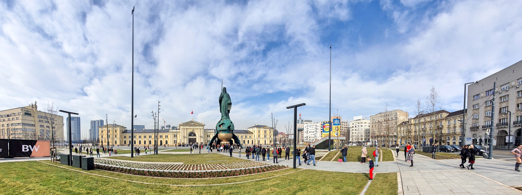 Stefan Nemanja i Savski trg - panorama