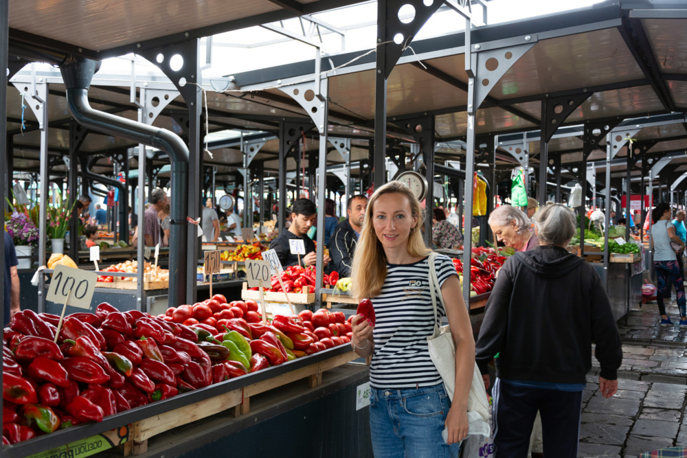 Katia at Kalenić farmers' market